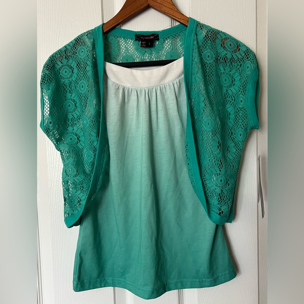 Girls Green and White Large  Shirt